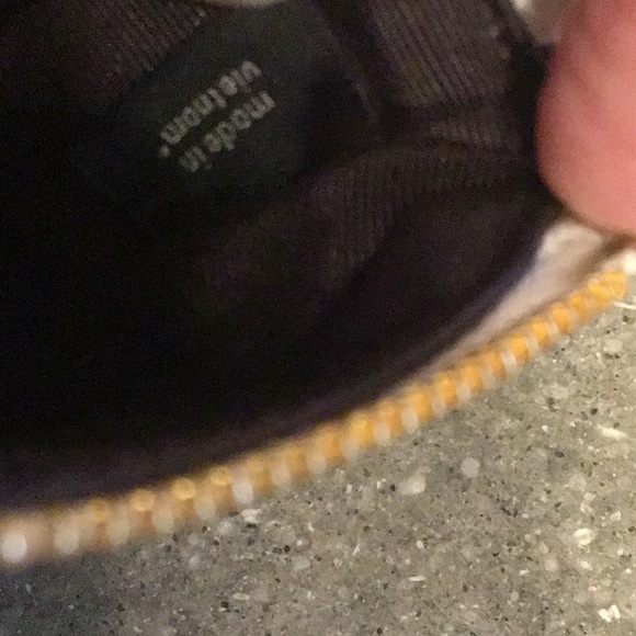 Coach cream wristlet - Picture 10 of 13